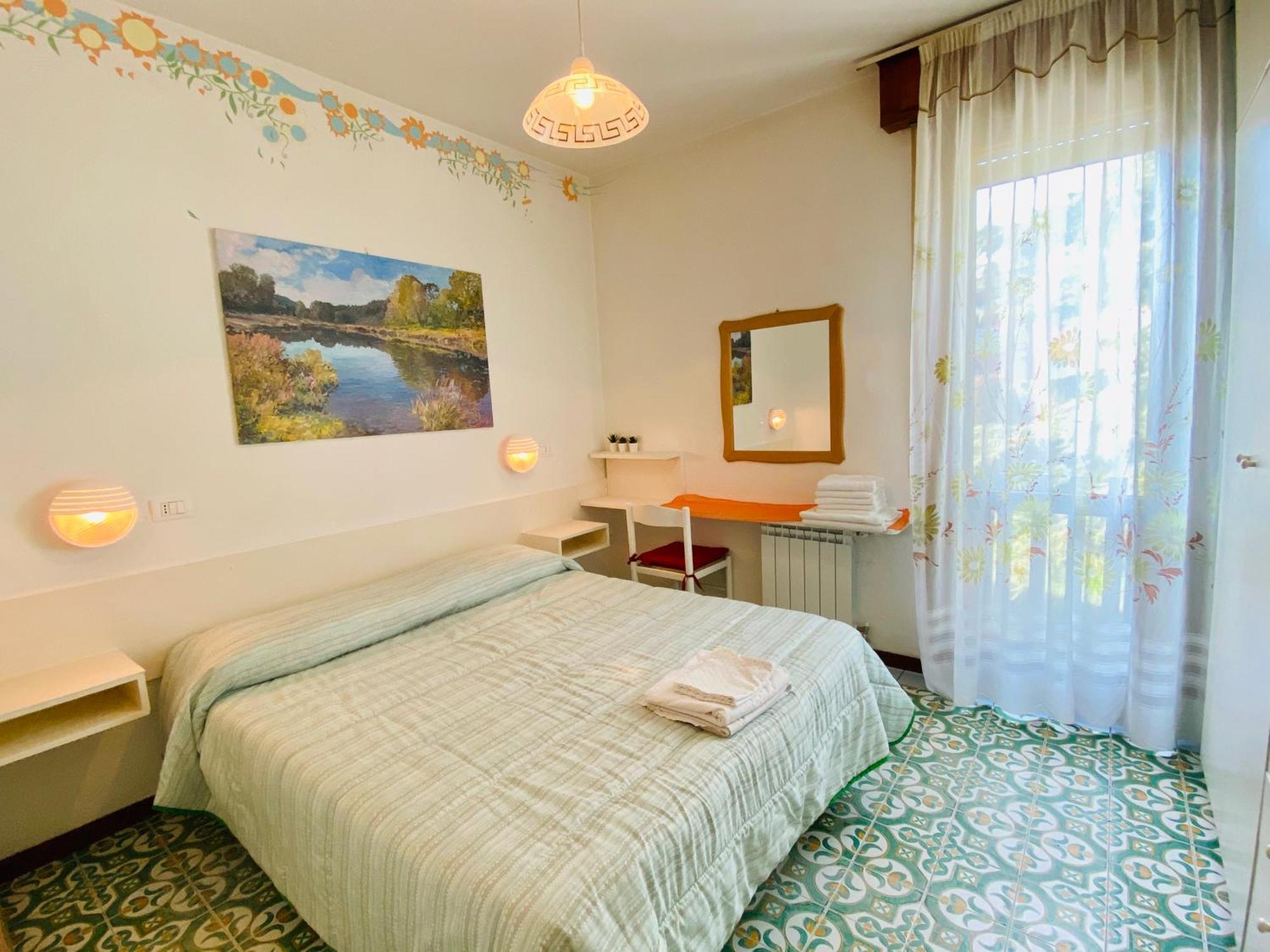 Residenza Cappuccini Aparthotel Peschiera del Garda Ruang foto